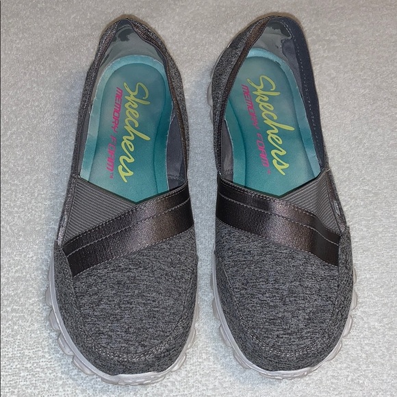 skechers fascination